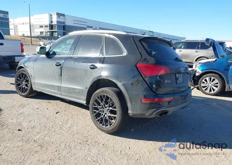 2014 Audi Sq5 3.0T Premium Plus z USA, uszkodzony, nr VIN WA1VGAFP2EA062328